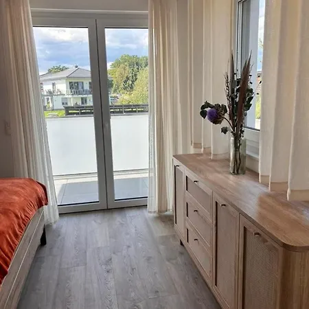 Ferienwohnungen Am See - Neuruppin Apartment